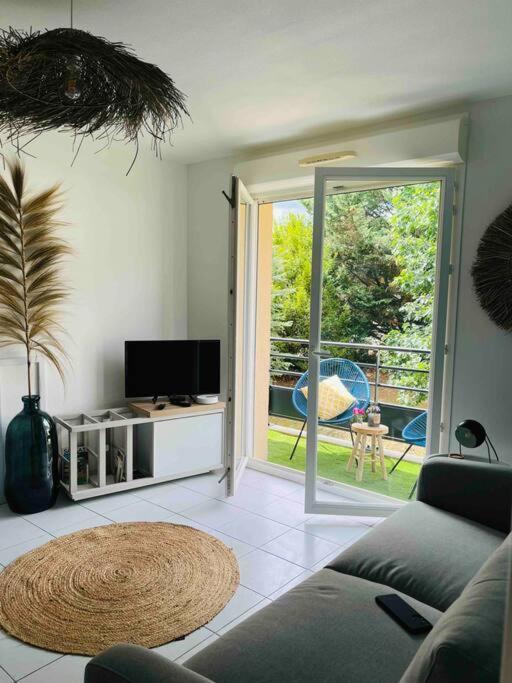 Appartement Cosy, Calme, Lumineux, Balcon, Parking Sarlat-la-Canéda Exteriör bild