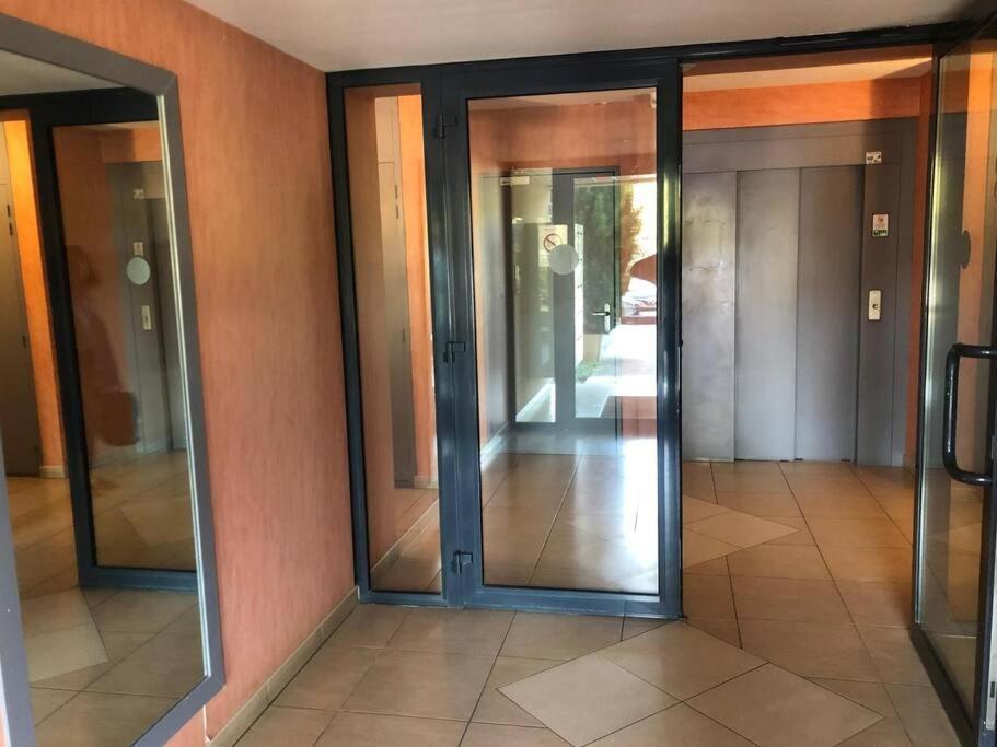 Appartement Cosy, Calme, Lumineux, Balcon, Parking Sarlat-la-Canéda Exteriör bild