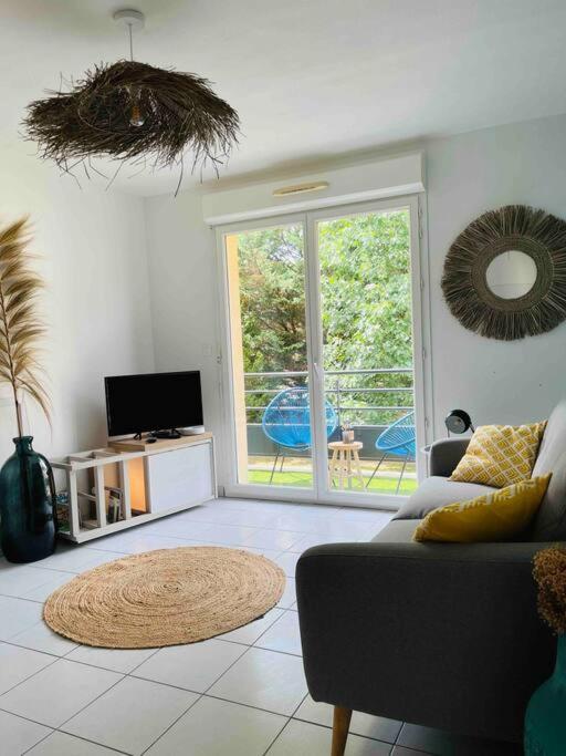 Appartement Cosy, Calme, Lumineux, Balcon, Parking Sarlat-la-Canéda Exteriör bild
