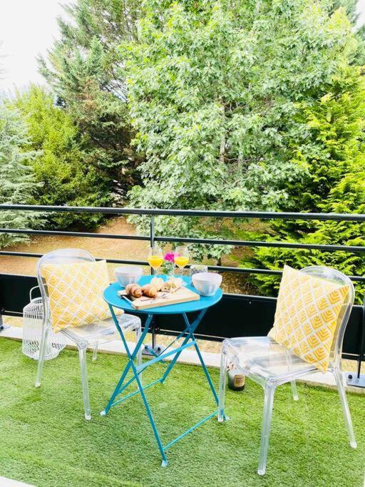 Appartement Cosy, Calme, Lumineux, Balcon, Parking Sarlat-la-Canéda Exteriör bild